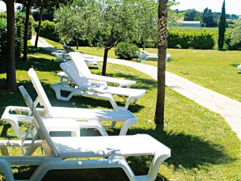 Best Western Hotel Aurelia Maussane les Alpilles Kültér fotó